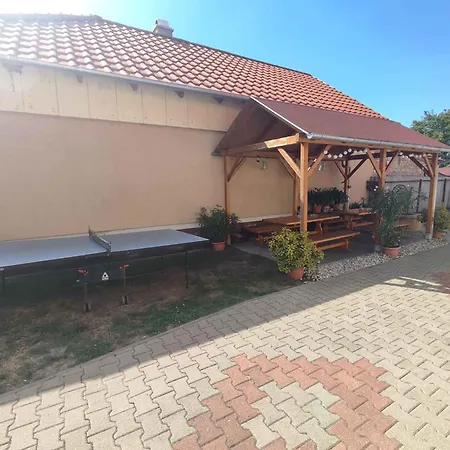 In - Balaton 19786 Apartman