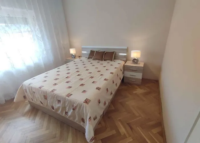 In - Balaton 19786 *