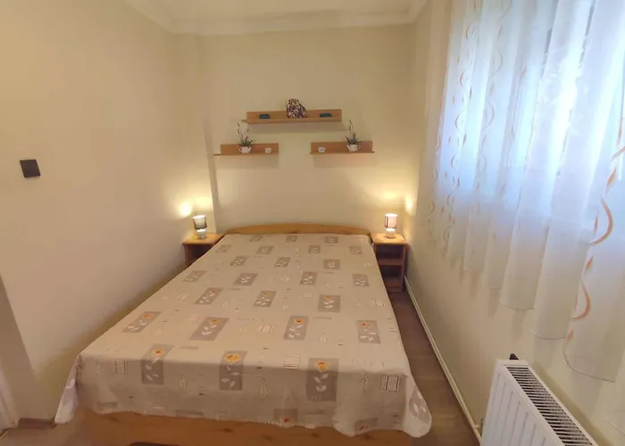 In - Balaton 19786 Apartman *