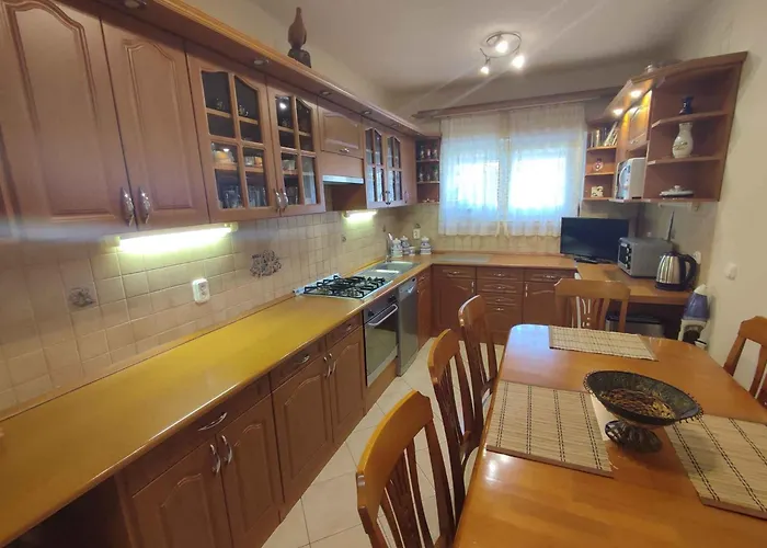 In - Balaton 19786 Apartman