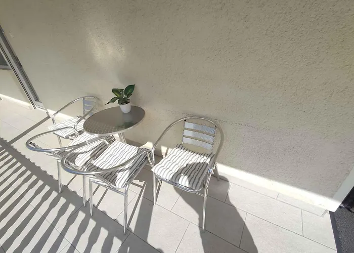 In - Balaton 19786 Apartman *